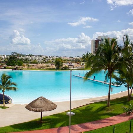 departamento en Cancún con 7 albercas tipo playa y laguna Exterior foto